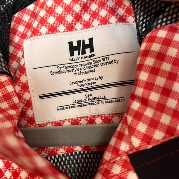 Helly Hansen Red and White Women's Jacket - Picture 2 of 6